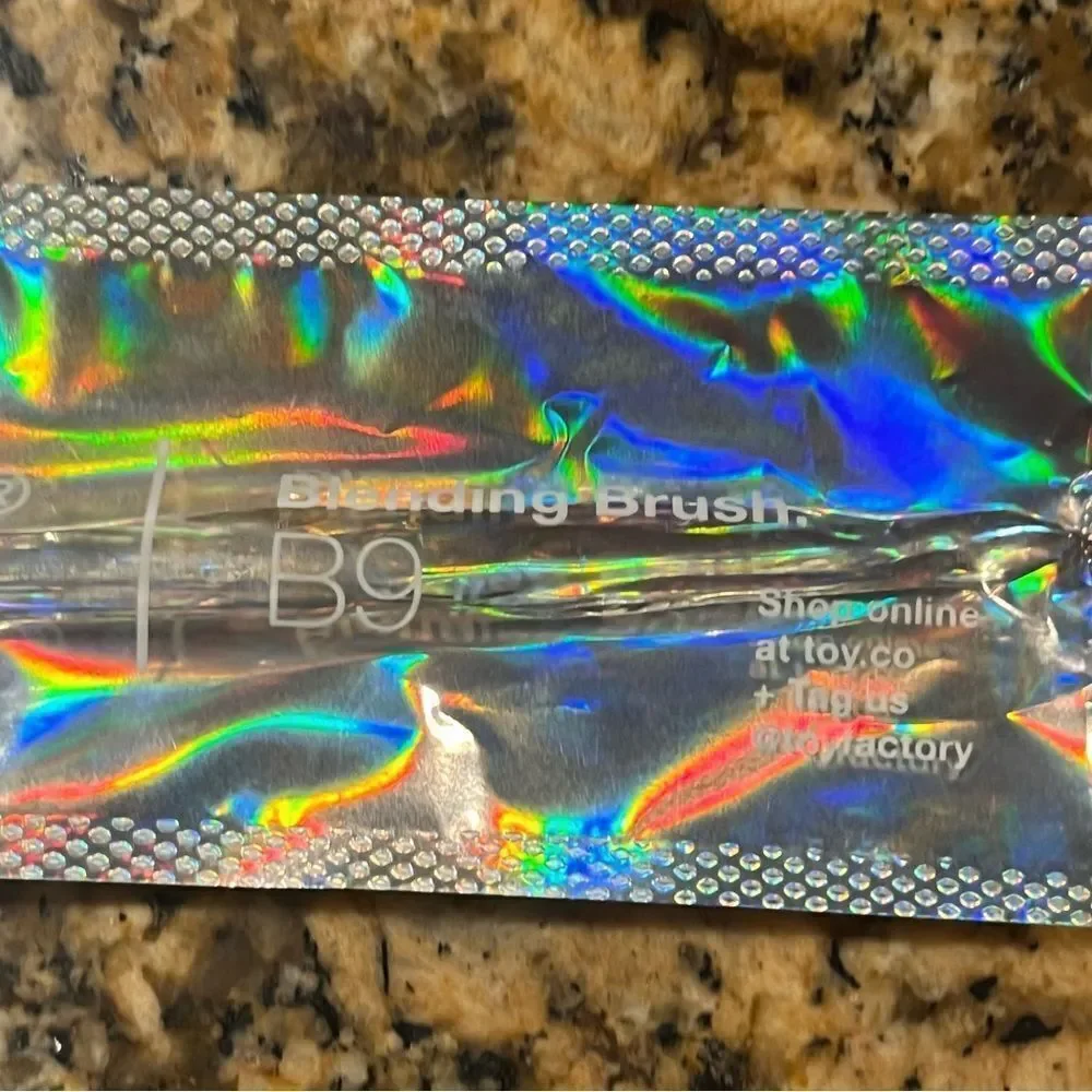 Toyfactory B9 Shades By Shan Eyeshadow Brush Bundle 2-Piece Blending NWT